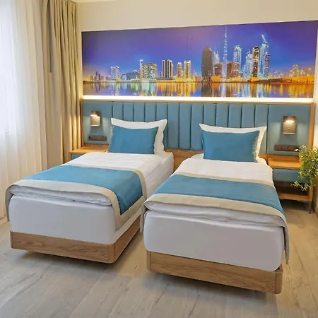 Friends Duesseldorf-airport فندق